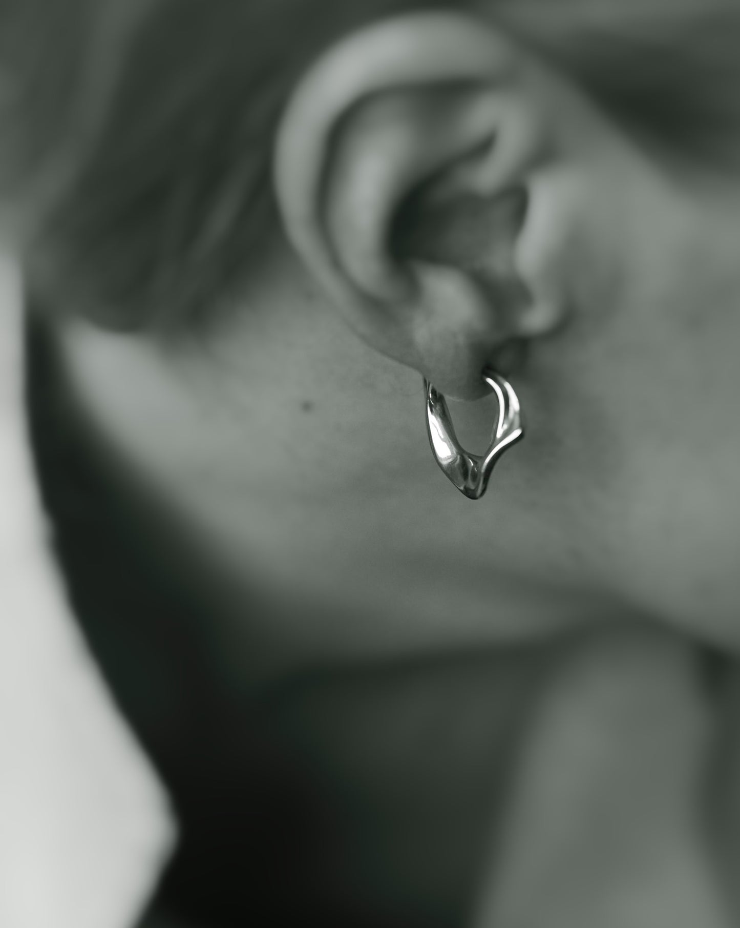 Drape II earring